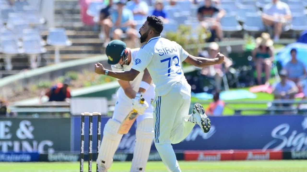 IND vs SA, 2nd Test: India restricts South Africa to 55 in the 1st innings on Day 1 at Newlands IND vs SA, 2nd Test: India restricts South Africa to 55 in the 1st innings on Day 1 at Newlands