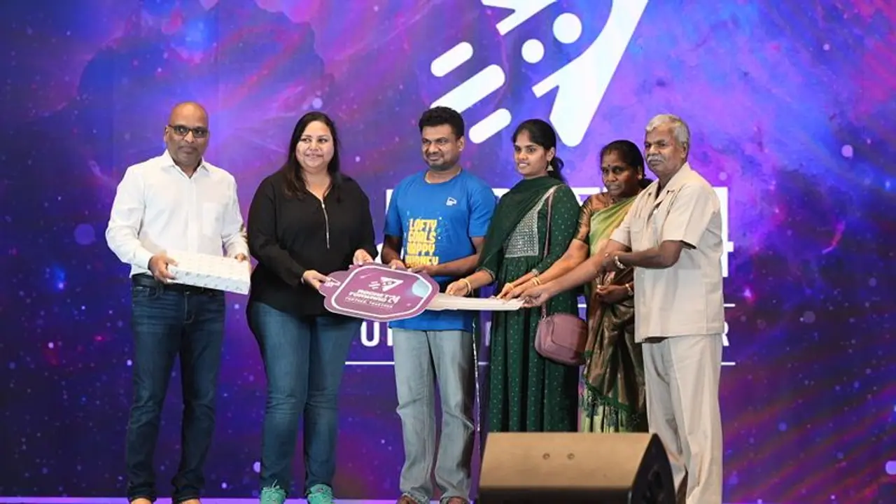 ಏಳು ಬೀಳುಗಳಲ್ಲಿ ಜೊತೆಗಿದ್ದ 50 ಉದ್ಯೋಗಿಗಳಿಗೆ ಕಾರು ಗಿಫ್ಟ್ ನೀಡಿದ ಚೆನ್ನೈ ಕಂಪನಿ!