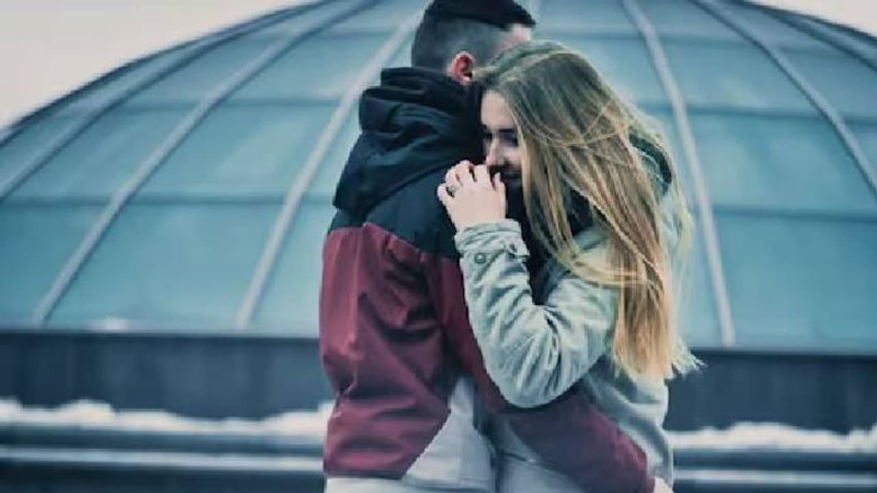 പെണ്ണിനെ പറ്റിച്ചാലിങ്ങനെയിരിക്കും; ചതിയനായ കാമുകന് 83 ലക്ഷത്തിന്റെ പണി കൊടുത്തെന്ന് കാമുകി