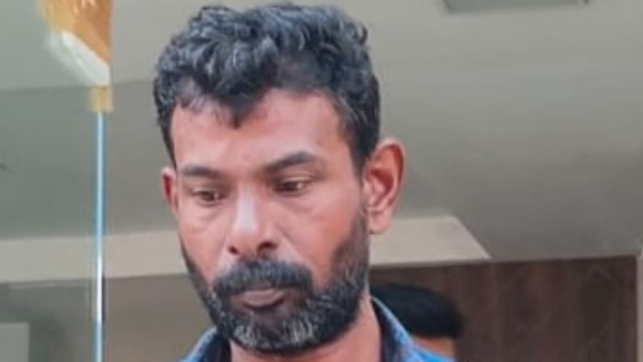 ജീവനക്കാര്‍ തമ്മില്‍ തര്‍ക്കം, കാറിലെത്തി ബസ് തടഞ്ഞ് ആക്രമണം; ഡ്രൈവര്‍ അറസ്റ്റില്‍