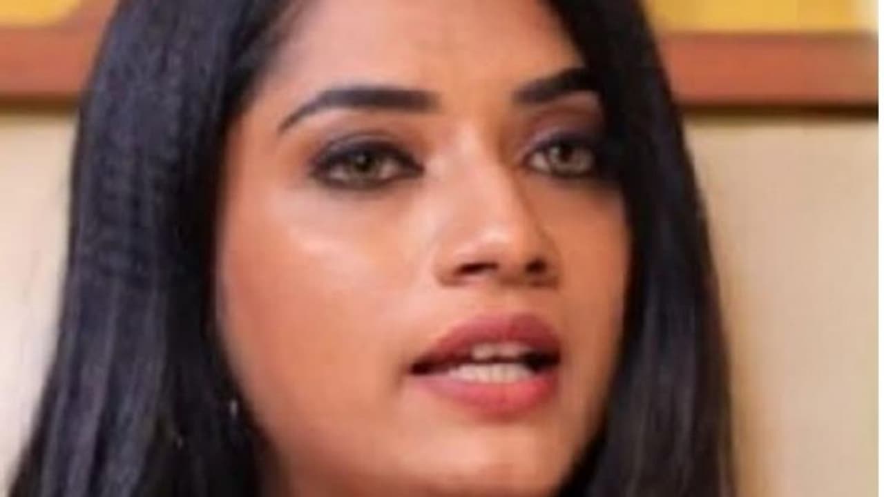 ബ്രേക്കപ്പായത് വെളിപ്പെടുത്തിയപ്പോള് കണ്ണുനിറഞ്ഞോ?, സീരിയല് നടി മരിയയുടെ മറുപടിയും ചര്ച്ചയായി ബ്രേക്കപ്പായത് വെളിപ്പെടുത്തിയപ്പോള് കണ്ണുനിറഞ്ഞോ?, സീരിയല് നടി മരിയയുടെ മറുപടിയും ചര്ച്ചയായി