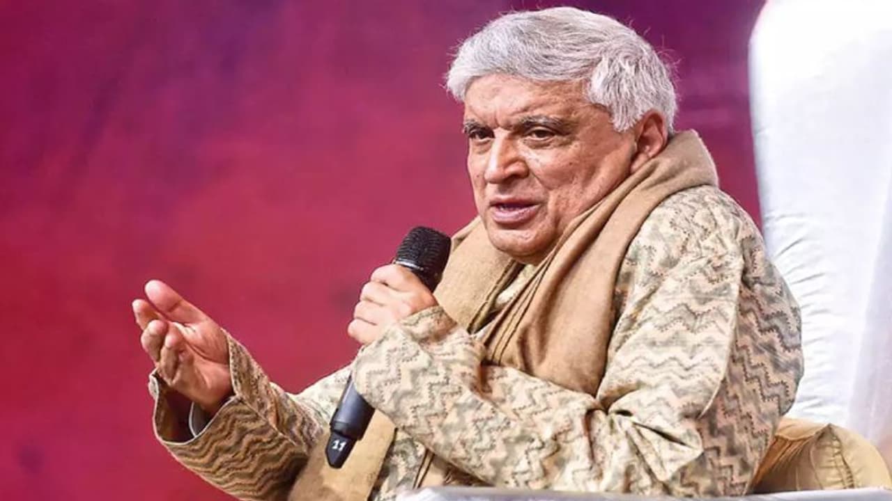 "இயக்குனர்கள் கையில் தான் உள்ளது".. மாறிவரும் இந்திய சினிமா மூத்த பாடலாசிரியர் ஜாவேத் அக்தர் கருத்து என்ன? "இயக்குனர்கள் கையில் தான் உள்ளது".. மாறிவரும் இந்திய சினிமா மூத்த பாடலாசிரியர் ஜாவேத் அக்தர் கருத்து என்ன?