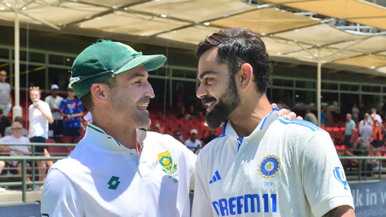 கிழிஞ்சு போன தொப்பிய போட்டு விளையாடிய தென் ஆப்பிரிக்கா கேப்டன்: ஏன் தெரியுமா? கிழிஞ்சு போன தொப்பிய போட்டு விளையாடிய தென் ஆப்பிரிக்கா கேப்டன்: ஏன் தெரியுமா?