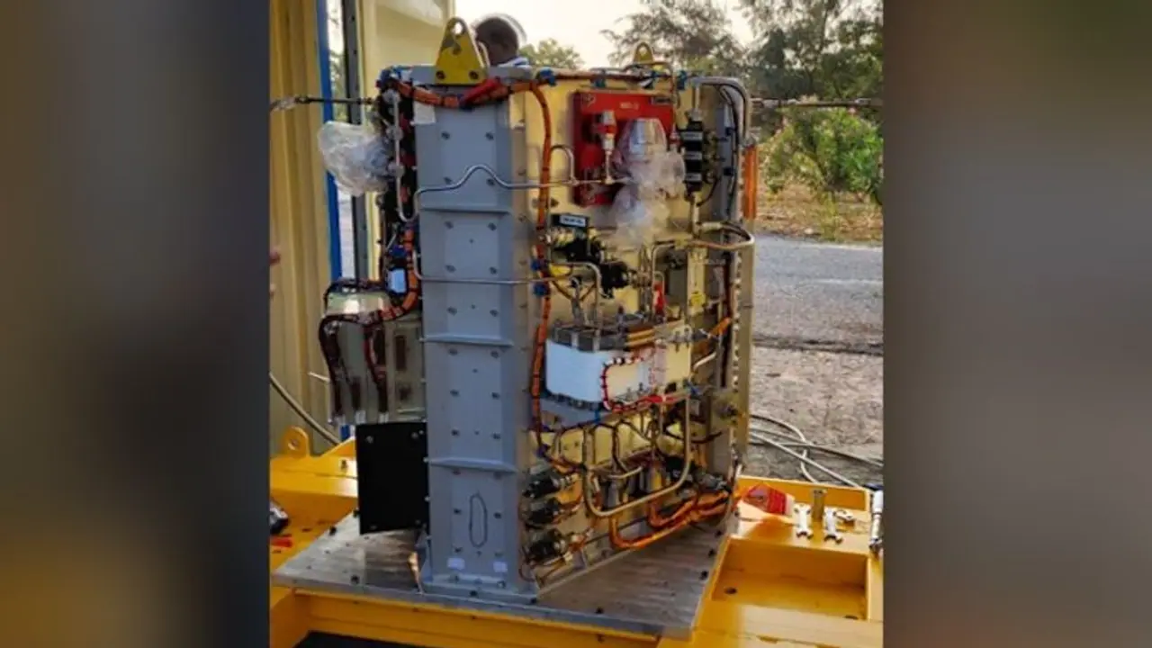 ISRO successfully tests innovative fuel cell system that could power space station ISRO successfully tests innovative fuel cell system that could power space station