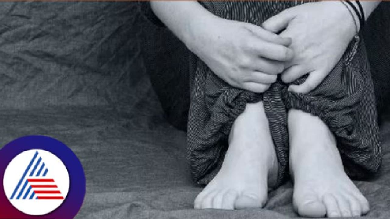 ಬುದ್ಧಿಮಾಂದ್ಯ ಮಗಳ ಮೇಲೆ ತಂದೆಯಿಂದಲೇ ನಿರಂತರ ಅತ್ಯಾಚಾರ; ಗರ್ಭಾವತಿಯಾದ ಬಳಿಕ ಪ್ರಕರಣ ಬಯಲಿಗೆ!