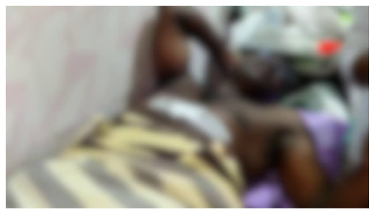 വണ്ടിപ്പെരിയാറിൽ പീഡനത്തിനിരയായി കൊല്ലപ്പെട്ട ആറു വയസുകാരിയുടെ അച്ഛനെതിരെ കേസ് വണ്ടിപ്പെരിയാറിൽ പീഡനത്തിനിരയായി കൊല്ലപ്പെട്ട ആറു വയസുകാരിയുടെ അച്ഛനെതിരെ കേസ്