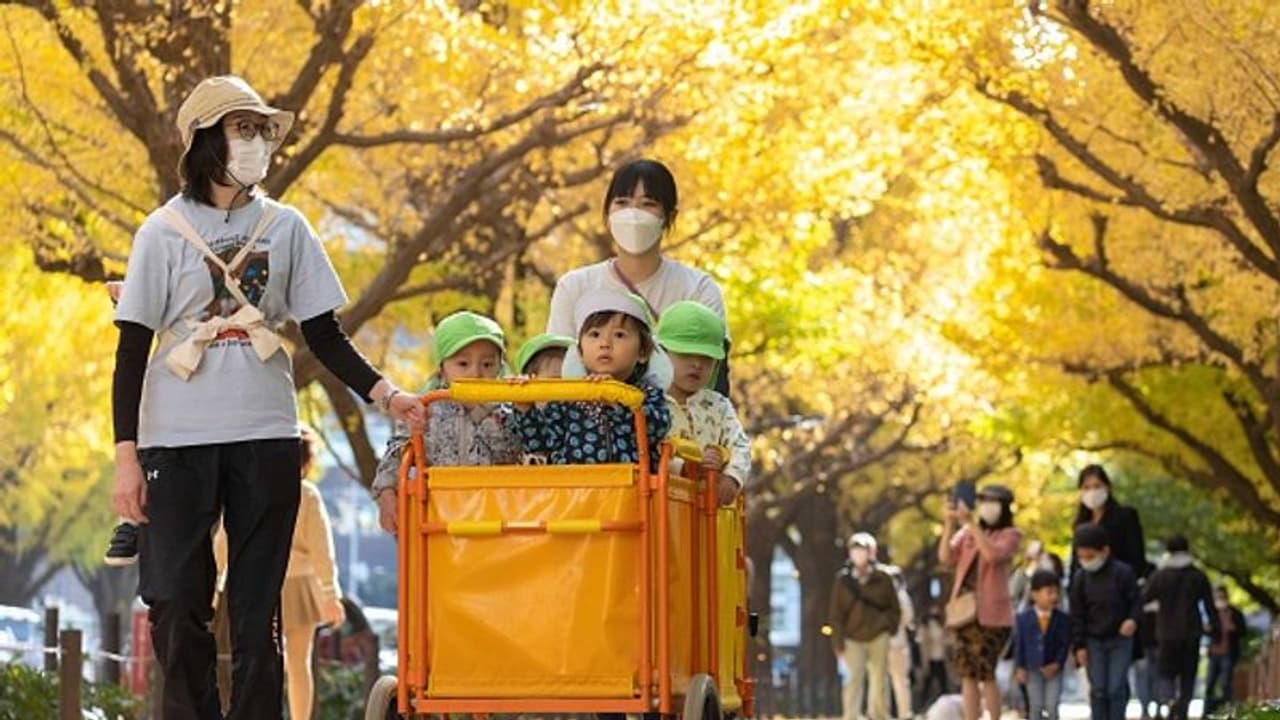 കുട്ടികളെ എങ്ങനെ വളര്‍ത്താം? രക്ഷിതാക്കള്‍ക്ക് ക്ലാസെടുത്ത് ജപ്പാന്‍ നഗരം !