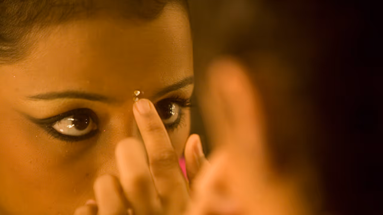 ಅದೃಷ್ಟವನ್ನು ಸಾಧಿಸಲು ಮಹಿಳೆಯರು ಈ ವಾಸ್ತು ಪರಿಹಾರಗಳನ್ನು ಪ್ರಯತ್ನಿಸಬೇಕು ಅದೃಷ್ಟವನ್ನು ಸಾಧಿಸಲು ಮಹಿಳೆಯರು ಈ ವಾಸ್ತು ಪರಿಹಾರಗಳನ್ನು ಪ್ರಯತ್ನಿಸಬೇಕು