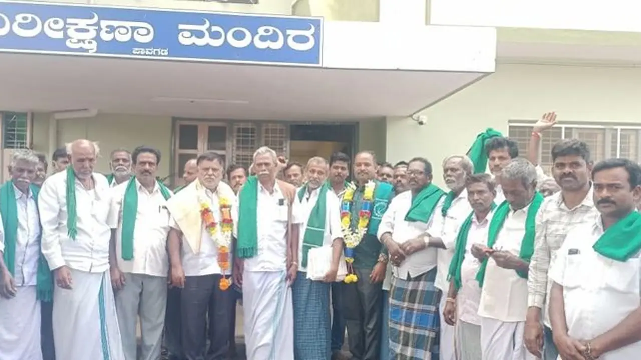 10 ಸಾವಿರ ಬೆಳೆ ನಷ್ಟ ಪರಿಹಾರ ನೀಡಿ: ಗೋವಿಂದರಾಜು 10 ಸಾವಿರ ಬೆಳೆ ನಷ್ಟ ಪರಿಹಾರ ನೀಡಿ: ಗೋವಿಂದರಾಜು