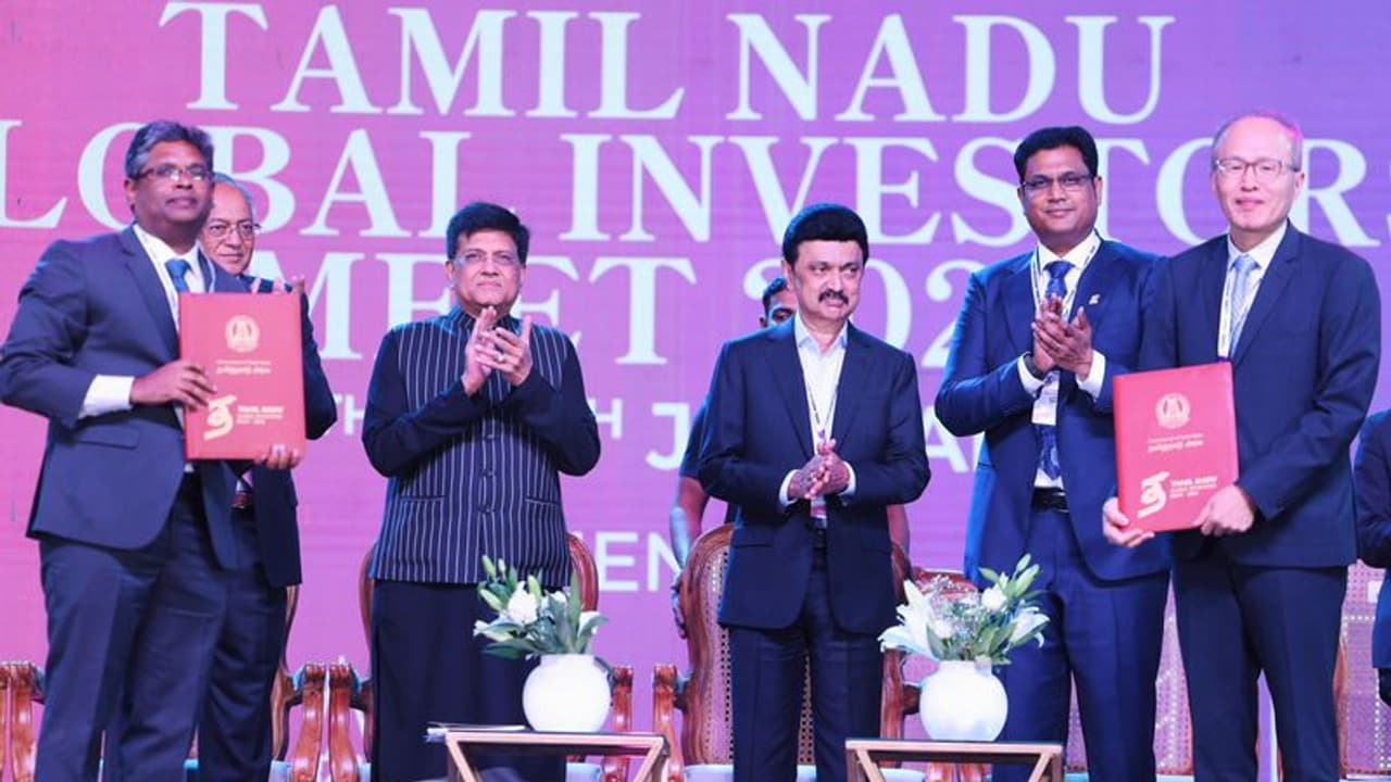 உலக முதலீட்டாளர்கள் மாநாடு: ஒரே நாளில் ரூ.5.5 லட்சம் கோடி இலக்கை எட்டி சாதனை!