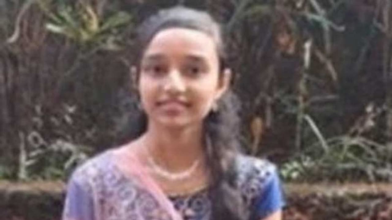 16കാരി വീടിനുള്ളില്‍ ജീവനൊടുക്കിയ നിലയില്‍