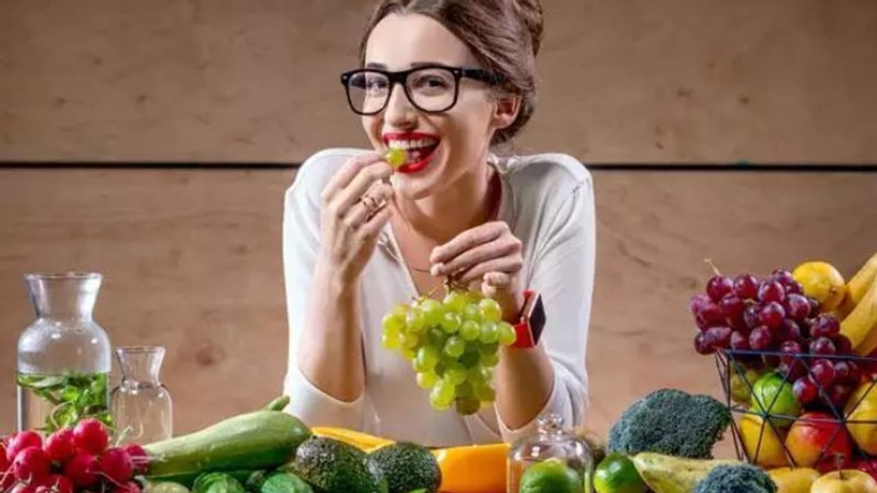 രോഗ പ്രതിരോധശേഷി കൂട്ടാന് ഡയറ്റില് ഉള്പ്പെടുത്താം ഈ ഏഴ് പഴങ്ങള്... രോഗ പ്രതിരോധശേഷി കൂട്ടാന് ഡയറ്റില് ഉള്പ്പെടുത്താം ഈ ഏഴ് പഴങ്ങള്...