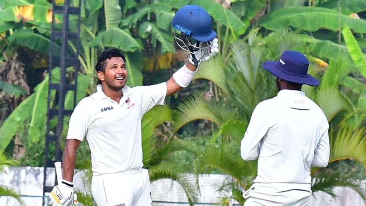 രഞ്ജി ട്രോഫി: ഉത്തര്പ്രദേശിനെതിരെ കേരളത്തിന് കൂറ്റന് വിജയലക്ഷ്യം; മറുപടി ബാറ്റിംഗില് ആദ്യ വിക്കറ്റും പോയി രഞ്ജി ട്രോഫി: ഉത്തര്പ്രദേശിനെതിരെ കേരളത്തിന് കൂറ്റന് വിജയലക്ഷ്യം; മറുപടി ബാറ്റിംഗില് ആദ്യ വിക്കറ്റും പോയി