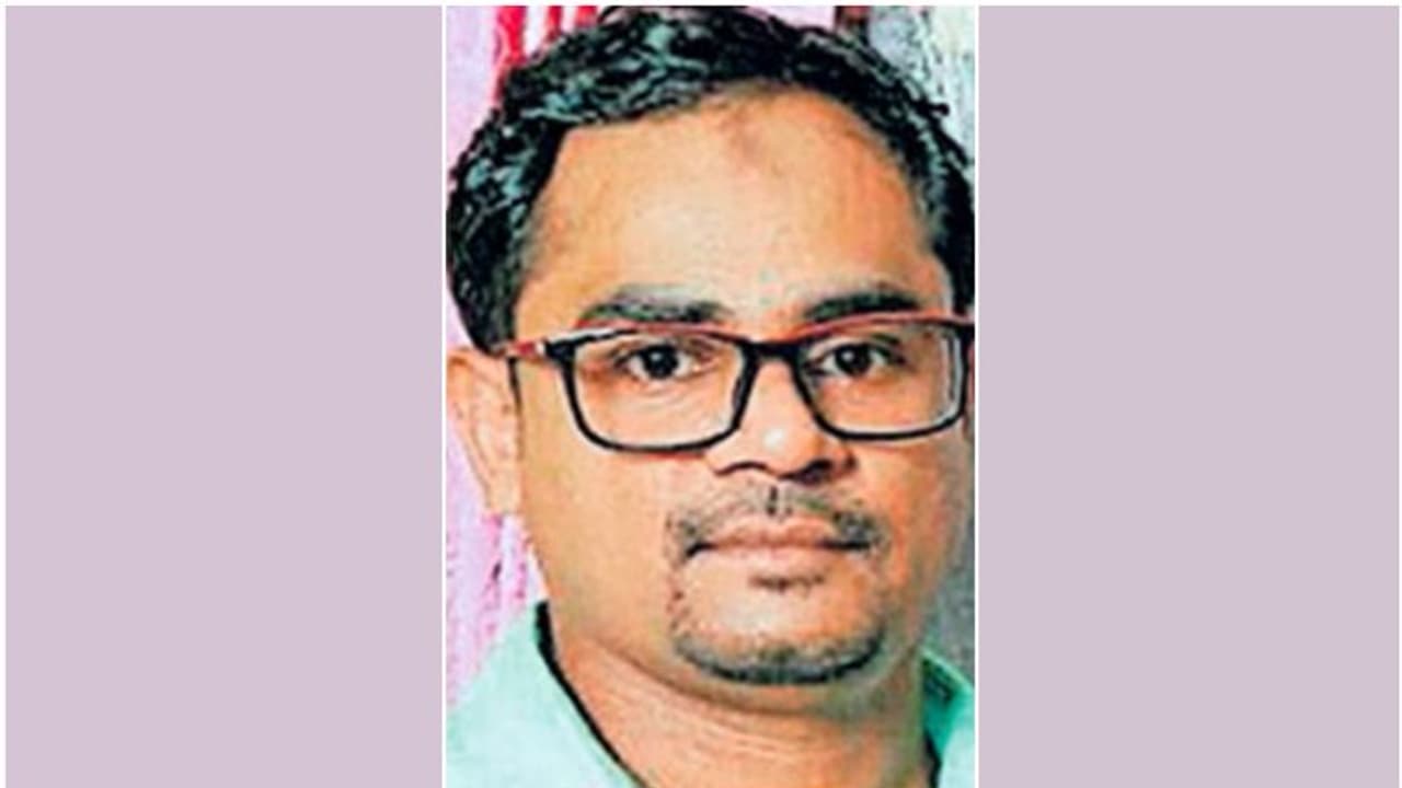 യുഎഇയിൽ വാഹാനാപകടത്തിൽ പ്രവാസി മലയാളി മരിച്ചു യുഎഇയിൽ വാഹാനാപകടത്തിൽ പ്രവാസി മലയാളി മരിച്ചു