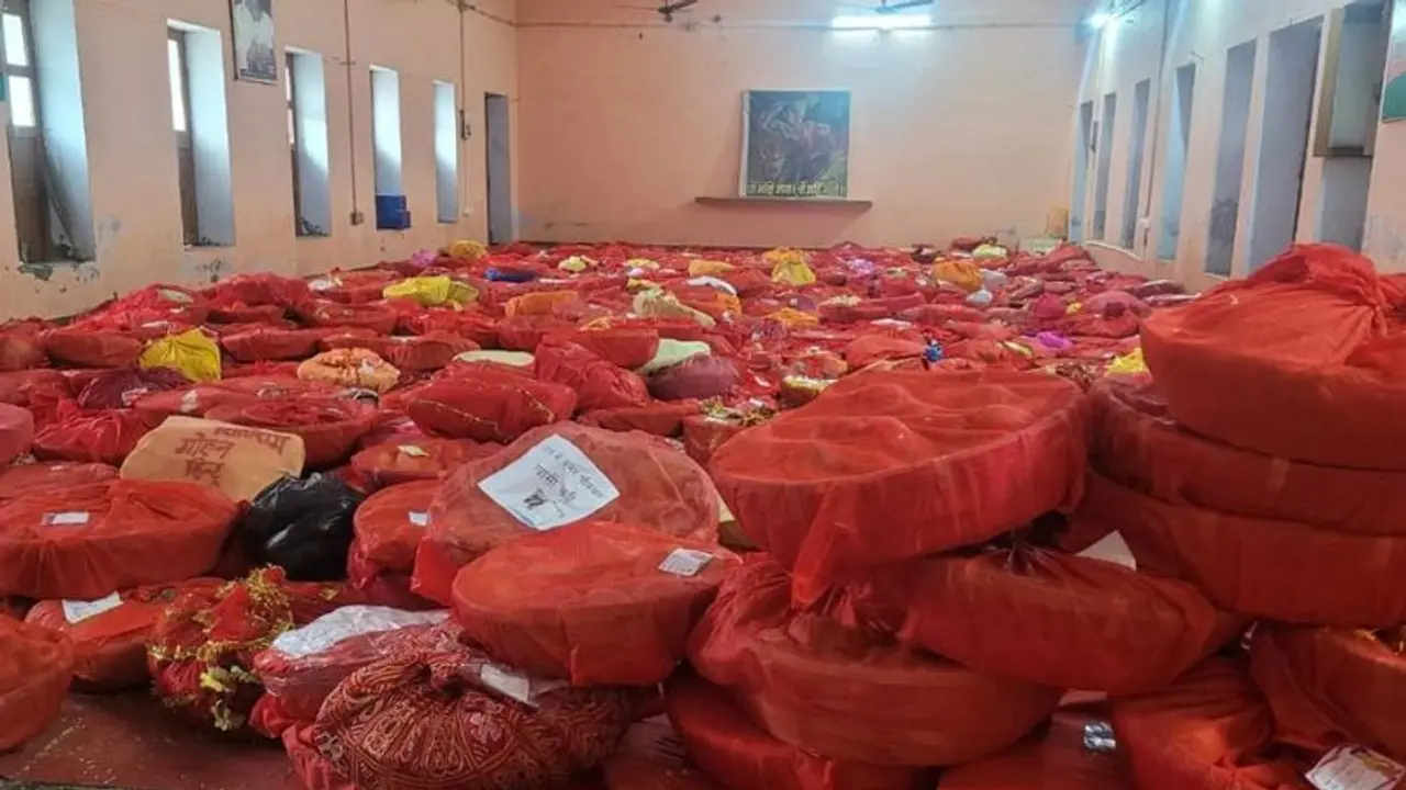 Over 3,000 gifts from Janakpur to Ayodhya: Ram Lalla's 'in laws' present gold, silver, sweets & more (WATCH)