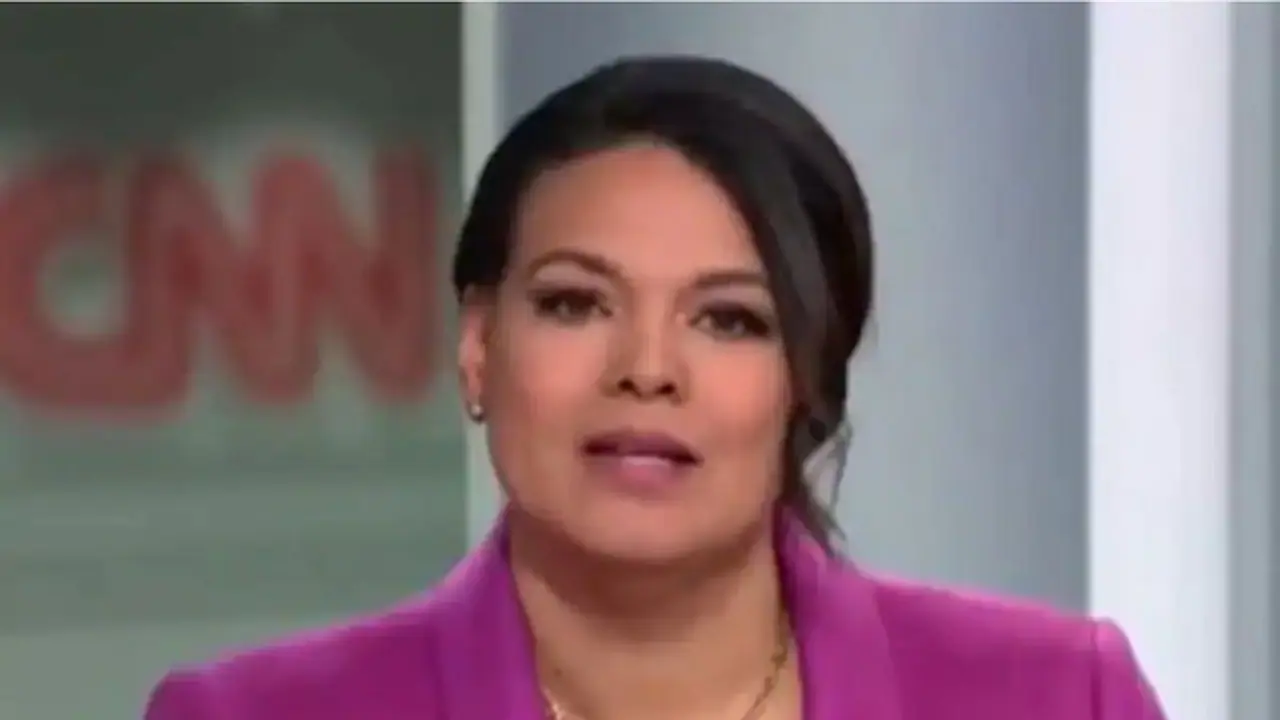 Emotional on air moment: CNN anchor shares heartbreaking breast cancer diagnosis on live TV (WATCH) Emotional on air moment: CNN anchor shares heartbreaking breast cancer diagnosis on live TV (WATCH)