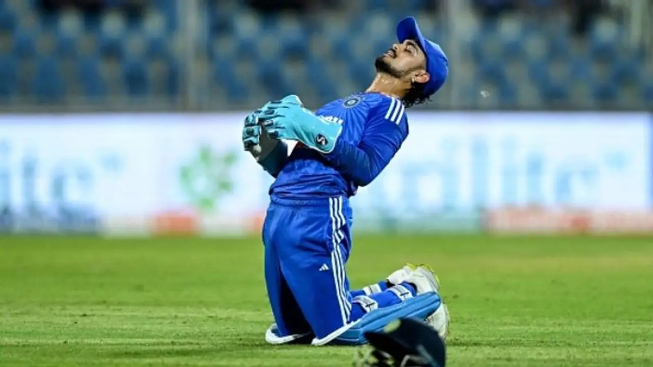 ഇഷാന് കിഷനെ കണ്ടവരുണ്ടോ?, തുടര്ച്ചയായ അഞ്ചാം രഞ്ജി മത്സരത്തില് നിന്നും വിട്ടു നിന്ന് ഇന്ത്യൻ യുവതാരം ഇഷാന് കിഷനെ കണ്ടവരുണ്ടോ?, തുടര്ച്ചയായ അഞ്ചാം രഞ്ജി മത്സരത്തില് നിന്നും വിട്ടു നിന്ന് ഇന്ത്യൻ യുവതാരം