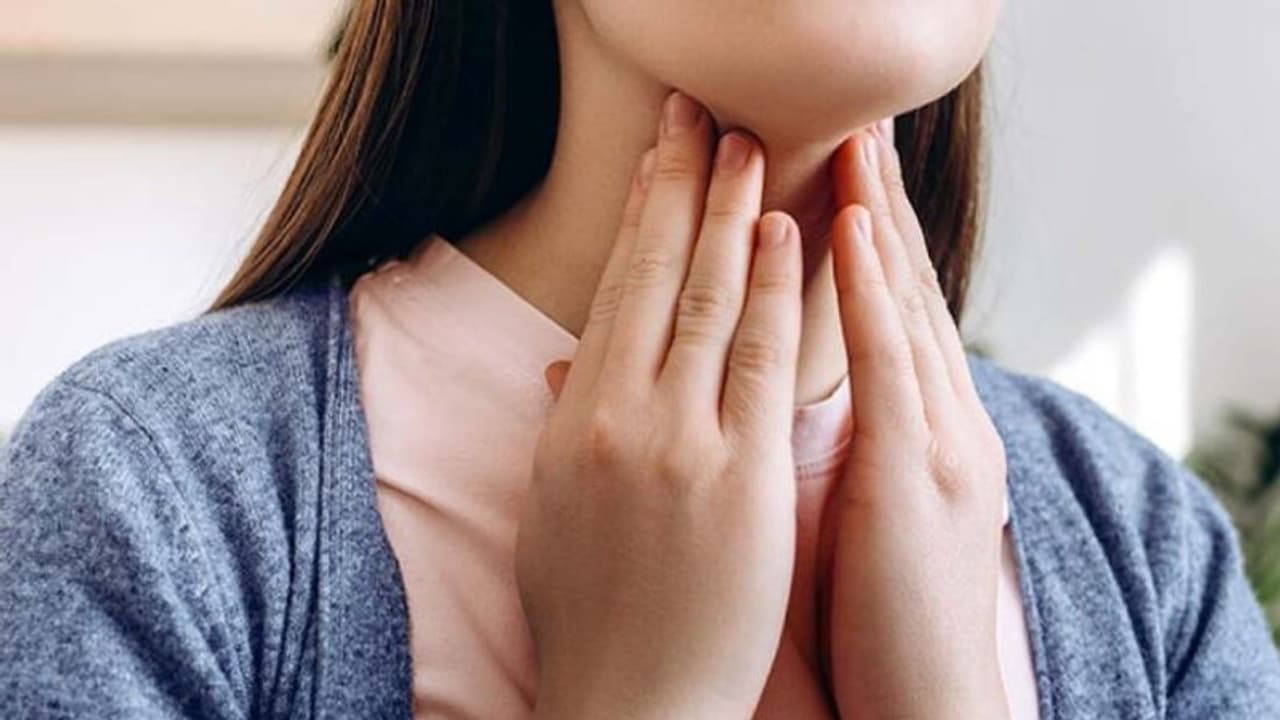 ഹൈപ്പോതൈറോയിഡിസം; ഈ ലക്ഷണങ്ങളെ തിരിച്ചറിയാതെ പോകരുതേ... 