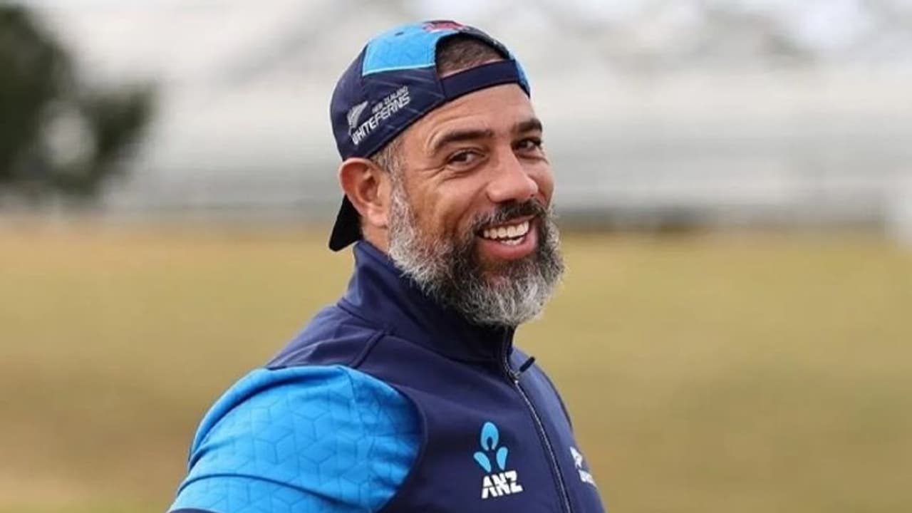 Andre Adams appointed as New Zealand bowling coach for T20I series against Pakistan Andre Adams appointed as New Zealand bowling coach for T20I series against Pakistan