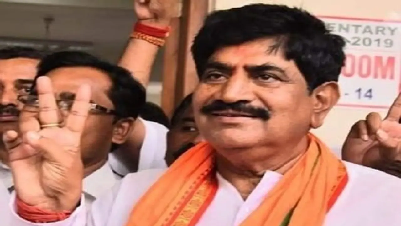 ಬಾಗಲಕೋಟೆ ಲೋಕಸಭಾ ಟಿಕೆಟ್ ಫೈಟ್: ಬಿಜೆಪಿಯಿಂದ ಗದ್ದಿಗೌಡರೇ ಈಗಲೂ ಫೇವರಿಟ್..! ಬಾಗಲಕೋಟೆ ಲೋಕಸಭಾ ಟಿಕೆಟ್ ಫೈಟ್: ಬಿಜೆಪಿಯಿಂದ ಗದ್ದಿಗೌಡರೇ ಈಗಲೂ ಫೇವರಿಟ್..!