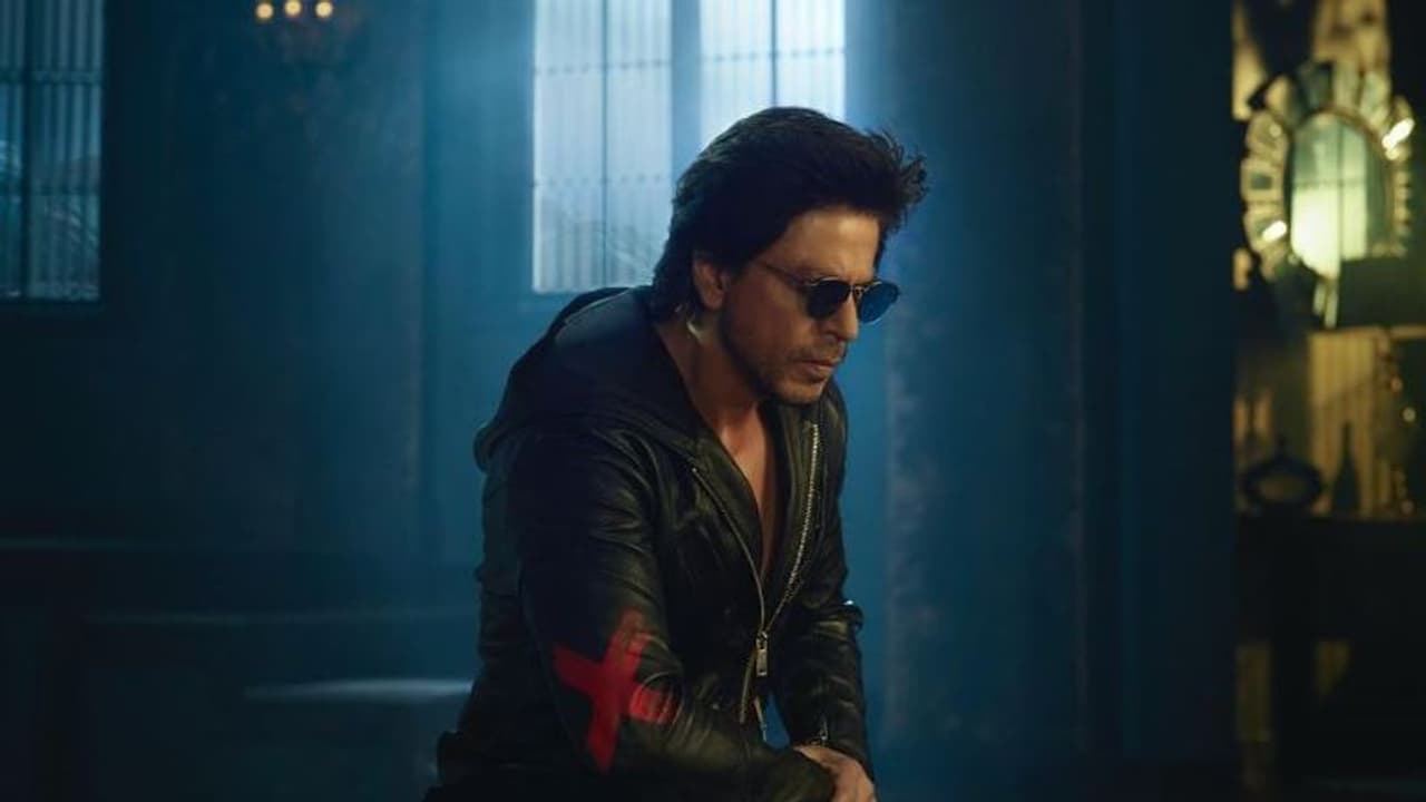 ಕಿಂಗ್ ಖಾನ್ರನ್ನು ಇತಿಹಾಸ ಪುಟ ಸೇರಿಸಿದ ಡಂಕಿ; ಶಾರುಖ್ ಫ್ಯಾನ್ಸ್ಗೆ ಆಯ್ತು ಅನಿರೀಕ್ಷಿತ ಶಾಕ್! ಕಿಂಗ್ ಖಾನ್ರನ್ನು ಇತಿಹಾಸ ಪುಟ ಸೇರಿಸಿದ ಡಂಕಿ; ಶಾರುಖ್ ಫ್ಯಾನ್ಸ್ಗೆ ಆಯ್ತು ಅನಿರೀಕ್ಷಿತ ಶಾಕ್!