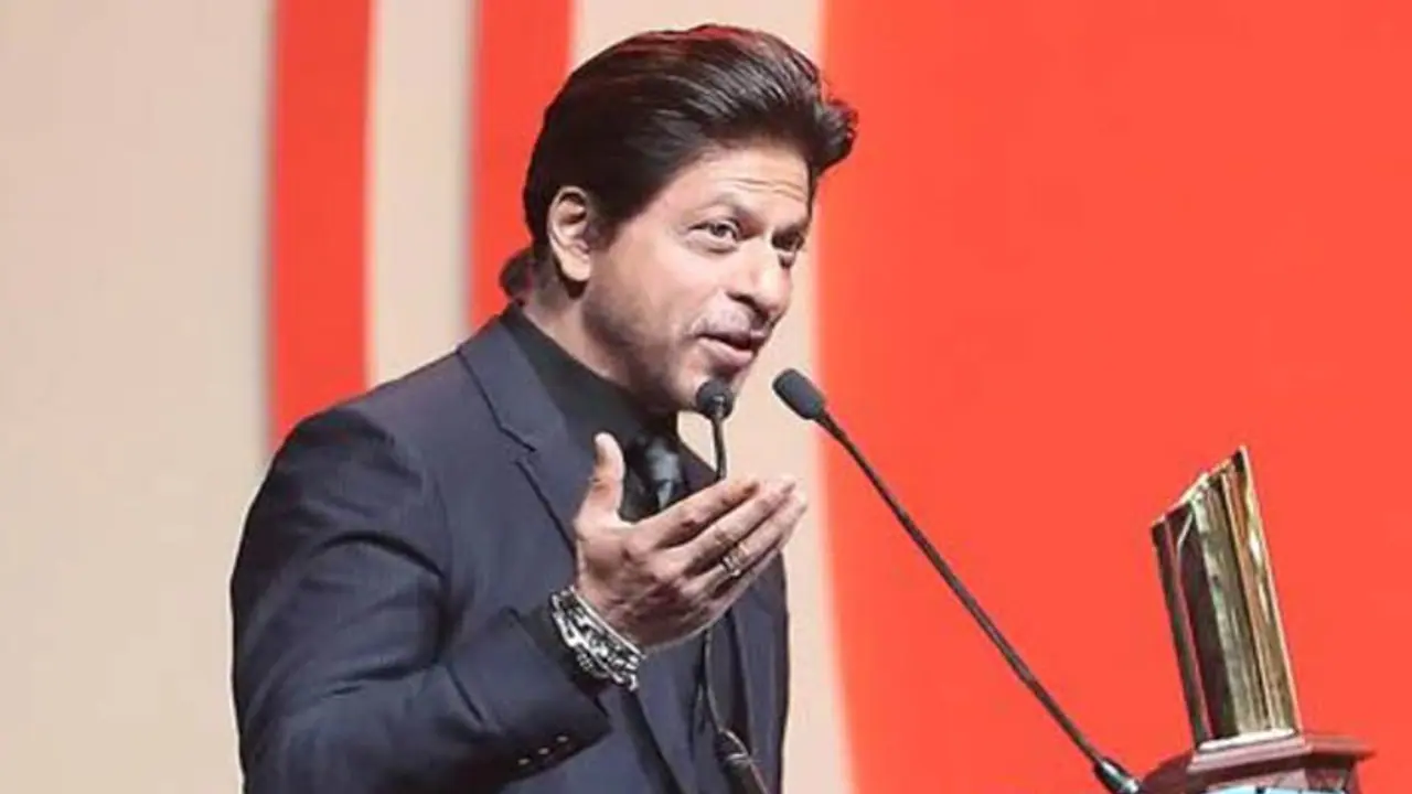 నన్ను నా కుటుంబాన్ని బాధపెట్టారు.. షారుఖ్ ఖాన్ ఎమోషనల్ కామెంట్స్..? 