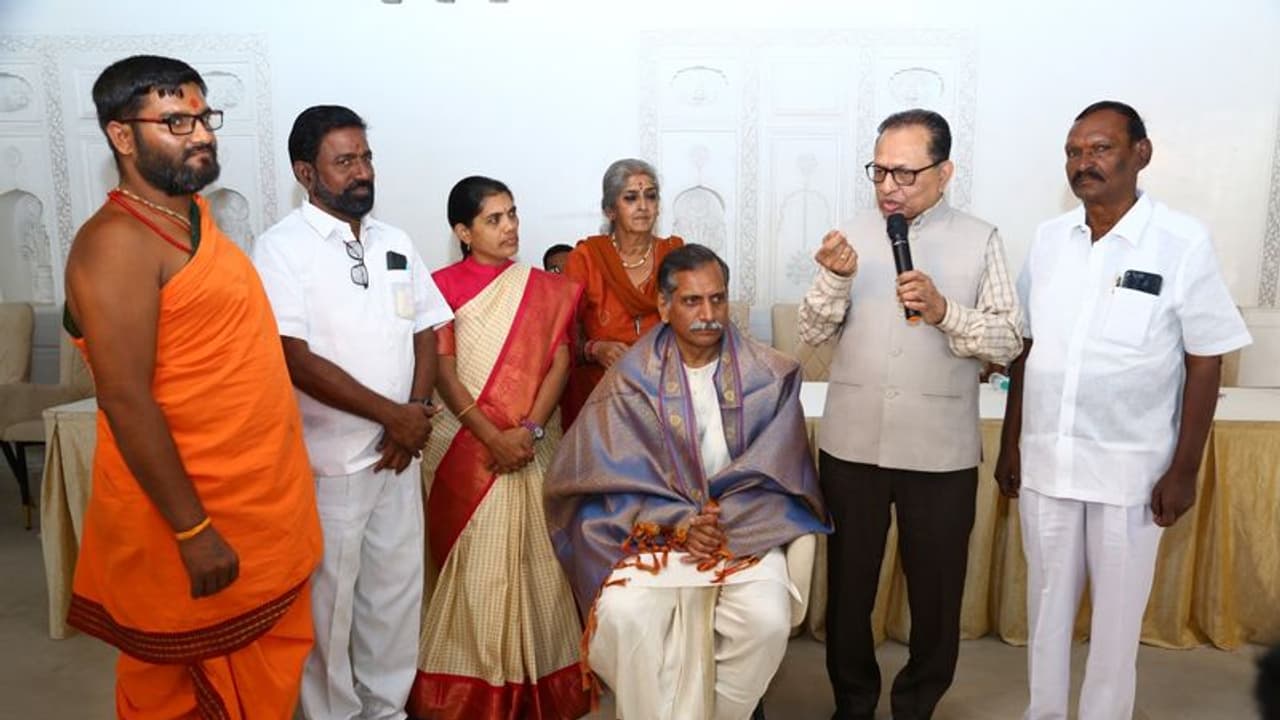  దోమకొండ సంస్థాన సాహిత్యసేవ అమూల్యం: తెలంగాణ సంస్థానాల సాహిత్య సేవ సదస్సులో వక్తలు