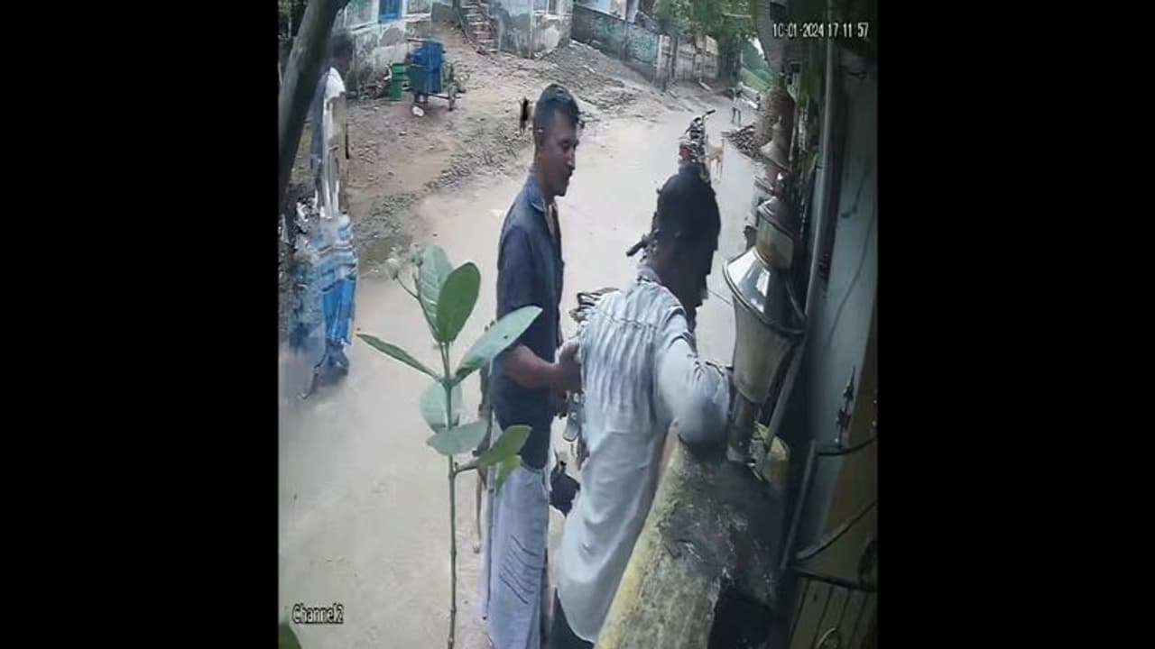 நாகை அருகே காதலியை அடைய நினைத்த நண்பனை வெட்டிக்கொலை செய்த கொடூரம்