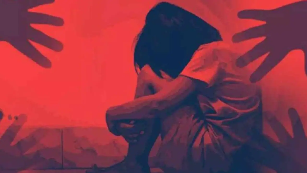 സഹപ്രവർത്തകന്റെ 15കാരിയായ മകളെ ബലാത്സംഗം ചെയ്ത കോസ്റ്റ് ഗാർഡ് ഉദ്യോഗസ്ഥർ അറസ്റ്റിൽ