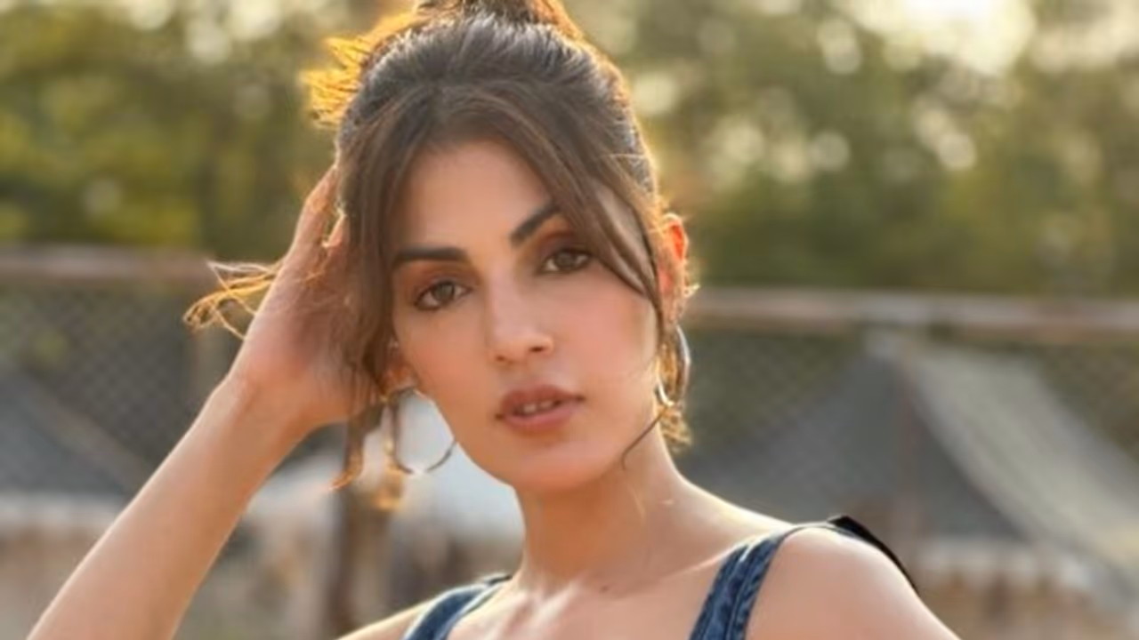 Rhea Chakraborty recalls time in jail during Sushant Singh Rajput's case, shares SHOCKING details Rhea Chakraborty recalls time in jail during Sushant Singh Rajput's case, shares SHOCKING details