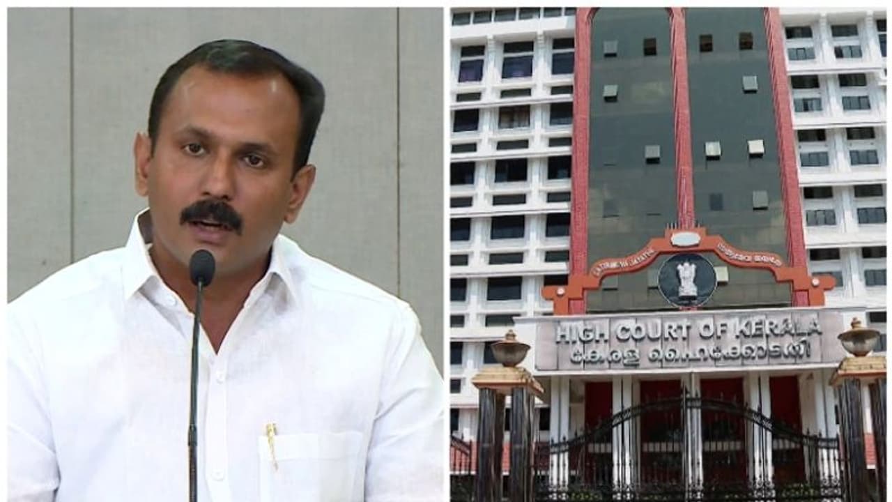 എസ്എഫ്ഐഒ അന്വേഷണത്തിനെതിരായ കെഎസ്ഐഡിസി ഹർജിയിൽ കക്ഷി ചേരാൻ ഷോണ് ജോർജ്, ഹൈക്കോടതിയില് അപേക്ഷ നല്കി എസ്എഫ്ഐഒ അന്വേഷണത്തിനെതിരായ കെഎസ്ഐഡിസി ഹർജിയിൽ കക്ഷി ചേരാൻ ഷോണ് ജോർജ്, ഹൈക്കോടതിയില് അപേക്ഷ നല്കി