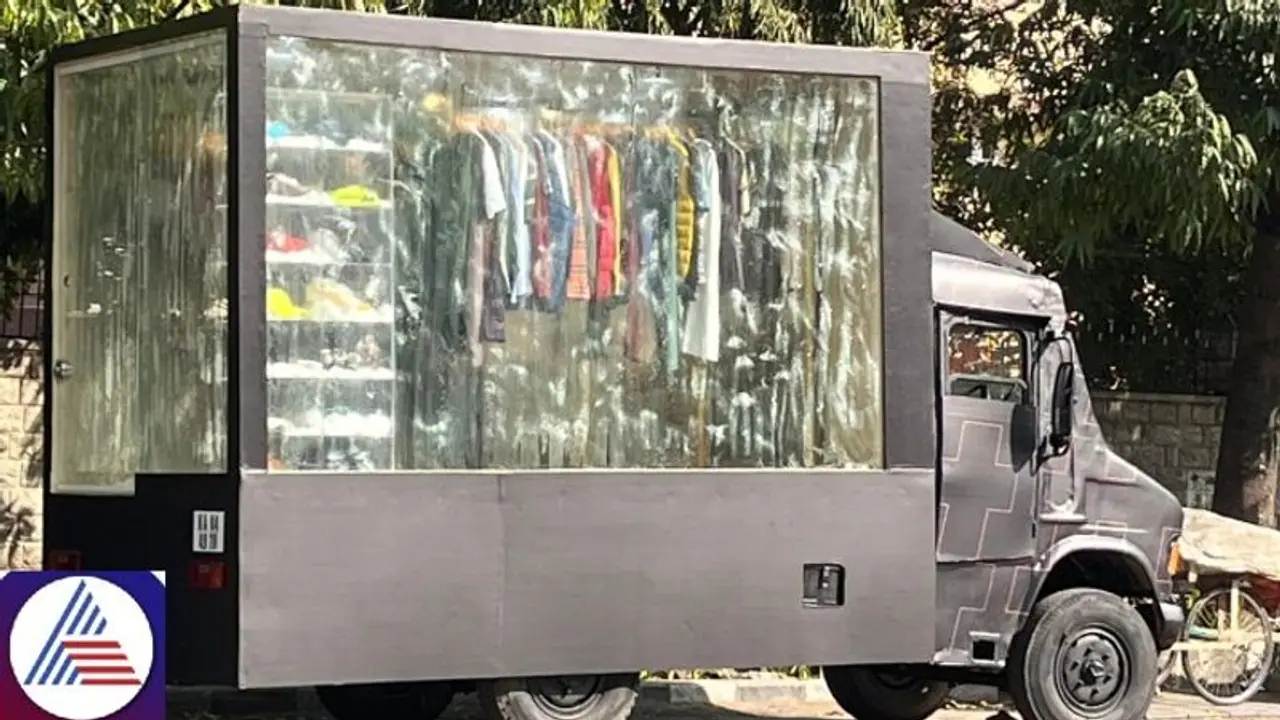 Bengaluru’s fashion on the move: Innovative mobile clothing truck sparks discussion online Bengaluru’s fashion on the move: Innovative mobile clothing truck sparks discussion online