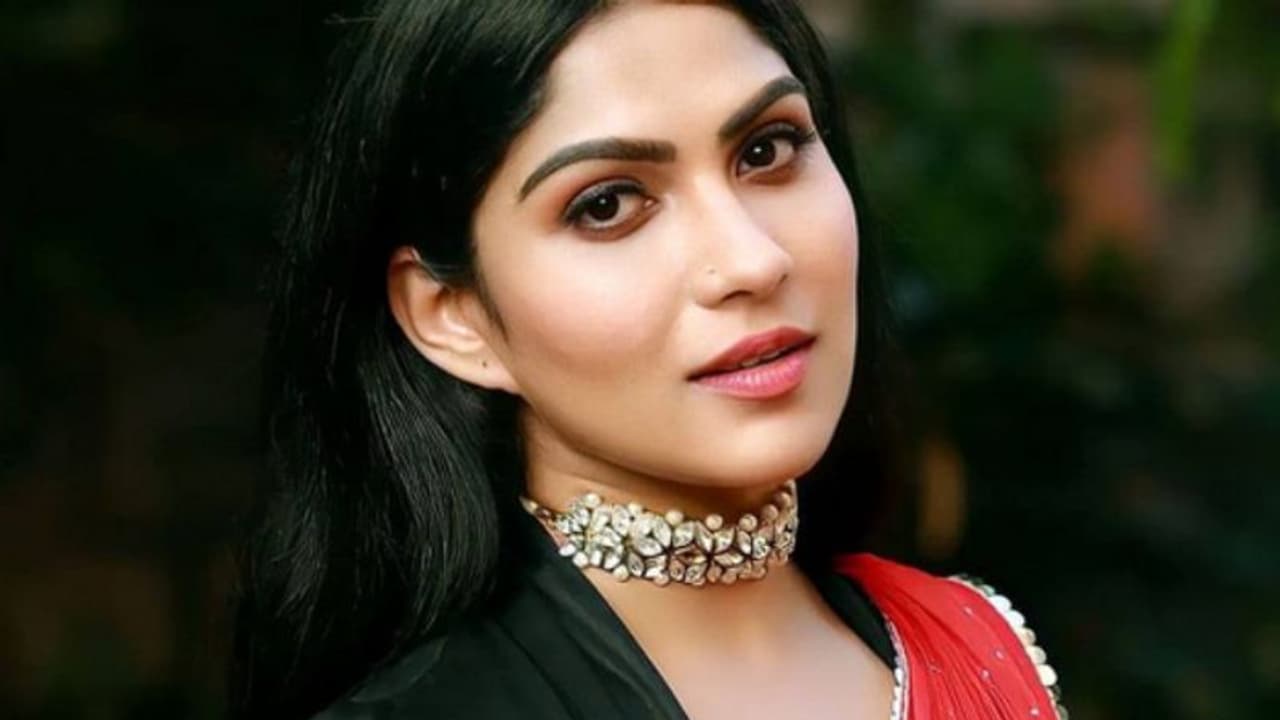 നടി സ്വാസിക വിജയ് വിവാഹിതയാകുന്നു നടി സ്വാസിക വിജയ് വിവാഹിതയാകുന്നു