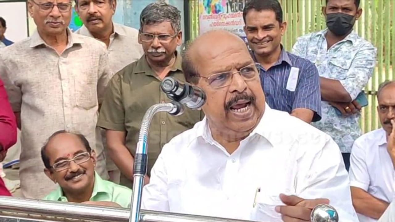 സമരവും ഭരണവും എന്താണെന്ന് പഠിപ്പിക്കാൻ എംടി വരേണ്ട: രൂക്ഷ വിമര്‍ശനവുമായി ജി സുധാകരൻ