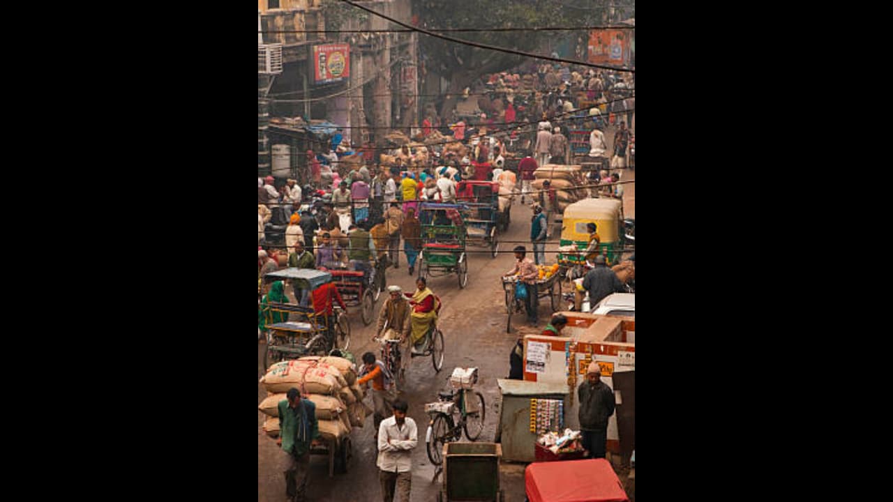 എന്ആര്ഐക്കാര് ഏറ്റവും കൂടുതലുള്ള രാജ്യമേത് ? വിദേശകാര്യ മന്ത്രാലയത്തിന്റെ കണക്കുകള് ഇങ്ങനെ എന്ആര്ഐക്കാര് ഏറ്റവും കൂടുതലുള്ള രാജ്യമേത് ? വിദേശകാര്യ മന്ത്രാലയത്തിന്റെ കണക്കുകള് ഇങ്ങനെ