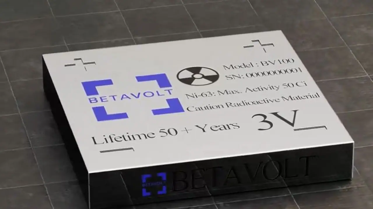 ಬರೋಬ್ಬರಿ 50 ವರ್ಷ ಬೇಕಿಲ್ಲ ಚಾರ್ಜ್, ನಾಣ್ಯಗಾತ್ರದ ಬ್ಯಾಟರಿ ಬಿಡುಗಡೆ ಮಾಡಿದ ಚೀನಾ!