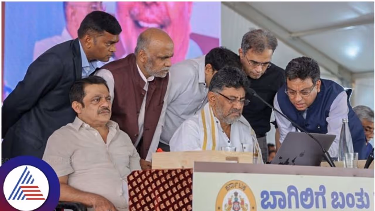 ಬೆಂಗಳೂರು ನಿವಾಸಿಗಳಿಗೆ ಗುಡ್ ನ್ಯೂಸ್: ತೆರಿಗೆ ಪಾವತಿ ವಿನಾಯಿತಿ ಸುಳಿವು ನೀಡಿದ ಡಿಸಿಎಂ ಡಿ.ಕೆ. ಶಿವಕುಮಾರ್ ಬೆಂಗಳೂರು ನಿವಾಸಿಗಳಿಗೆ ಗುಡ್ ನ್ಯೂಸ್: ತೆರಿಗೆ ಪಾವತಿ ವಿನಾಯಿತಿ ಸುಳಿವು ನೀಡಿದ ಡಿಸಿಎಂ ಡಿ.ಕೆ. ಶಿವಕುಮಾರ್