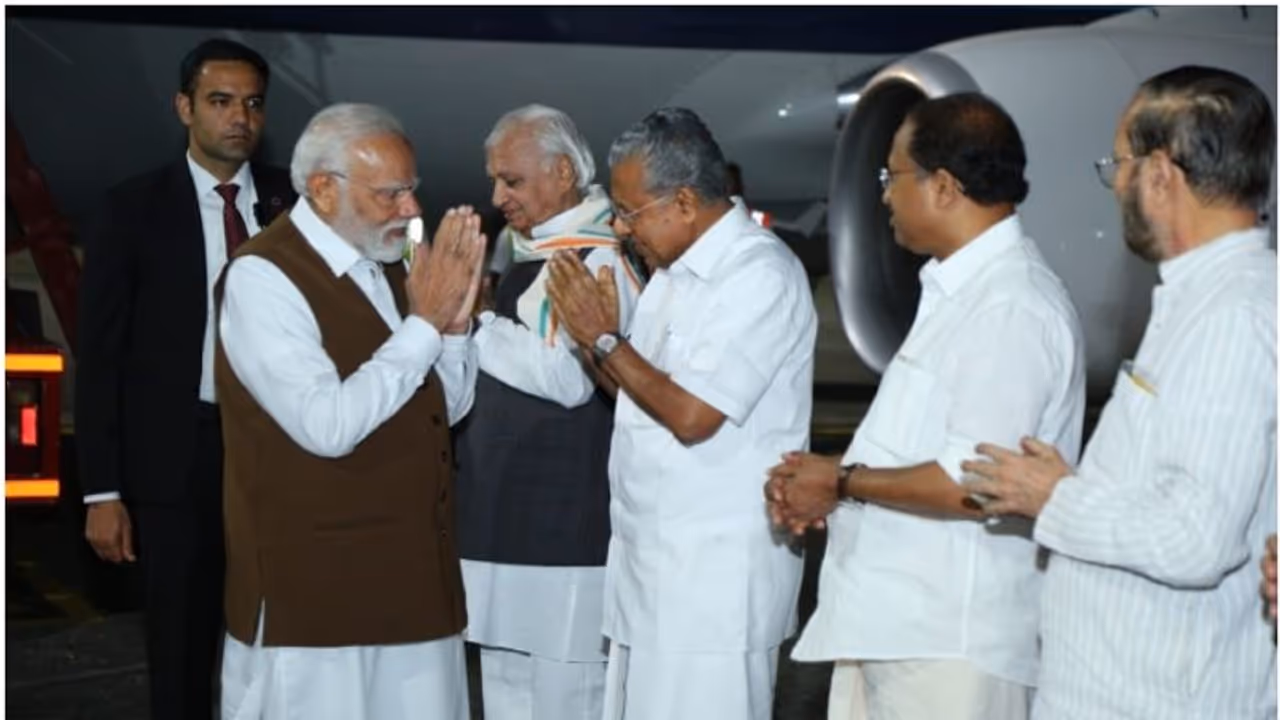 Kerala News Highlights: PM Modi welcomed by Kerala Governor, CM at Nedumbassery airport Kerala News Highlights: PM Modi welcomed by Kerala Governor, CM at Nedumbassery airport