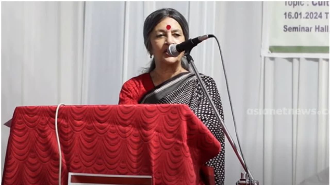 കേരളത്തിൽ ഒരു വനിതാ മുഖ്യമന്ത്രി എന്നുണ്ടാകും? മറുപടി പറയാതെ ഒഴിഞ്ഞുമാറി ബൃന്ദ കാരാട്ട് കേരളത്തിൽ ഒരു വനിതാ മുഖ്യമന്ത്രി എന്നുണ്ടാകും? മറുപടി പറയാതെ ഒഴിഞ്ഞുമാറി ബൃന്ദ കാരാട്ട്