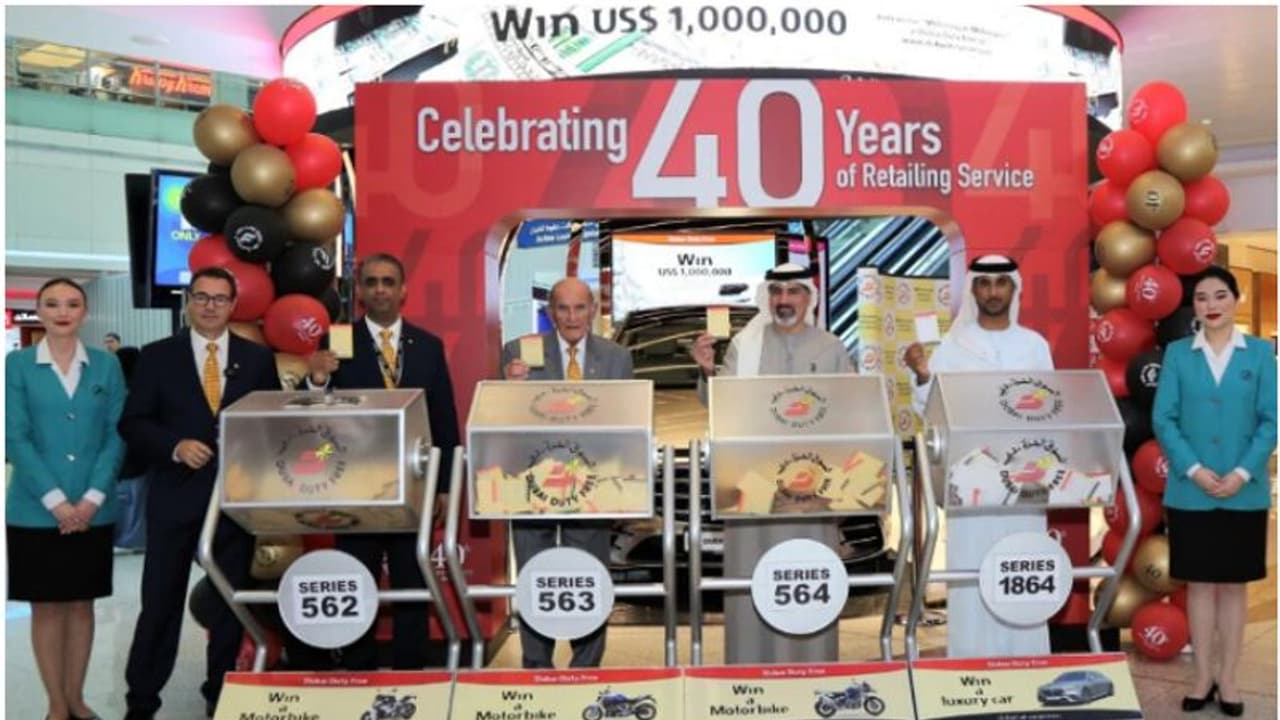 ഒരു വര്ഷമായി സ്ഥിരം നറുക്കെടുപ്പില് പങ്കെടുക്കുന്നു, ഇത്തവണ ജാക്പോട്ട്; അഭിഭാഷക നേടിയത് 8,31,38,550 രൂപ ഒരു വര്ഷമായി സ്ഥിരം നറുക്കെടുപ്പില് പങ്കെടുക്കുന്നു, ഇത്തവണ ജാക്പോട്ട്; അഭിഭാഷക നേടിയത് 8,31,38,550 രൂപ