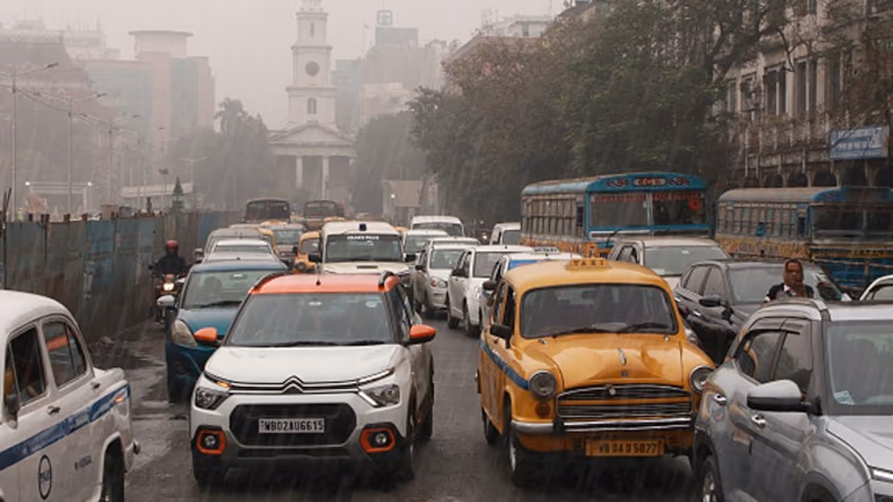 West Bengal Weather Rain forecast till Friday In Kolkata temperature drops bsm West Bengal Weather Rain forecast till Friday In Kolkata temperature drops bsm