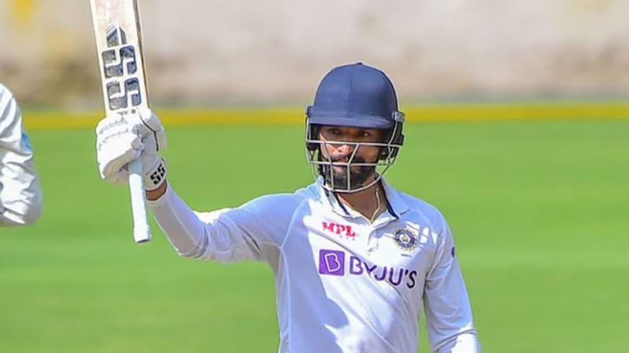 6, 6, 6! ഹാട്രിക് സിക്സടിച്ച് സെഞ്ചുറിയുമായി രജത് പാടിദാര്‍; ഇംഗ്ലണ്ട് ലയണ്‍സിനെതിരെ കീഴടങ്ങാതെ ഇന്ത്യ