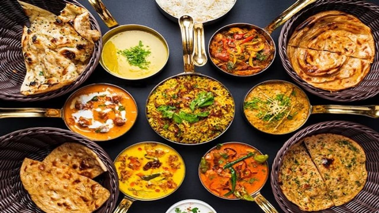  భోజన ప్రియులకి పండగే.. మనదగ్గరే మొట్టమొదటి 7 స్టార్ హోటల్‌..