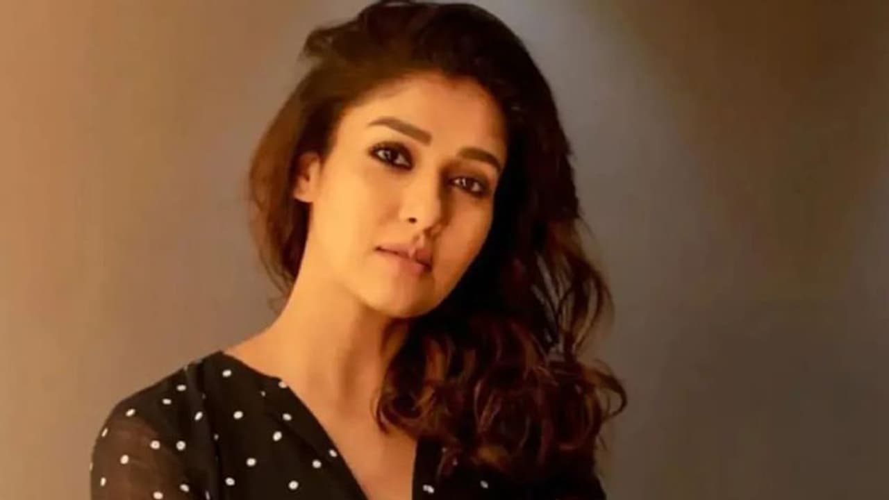 "வெறும் வணிக நோக்கத்தோடு எடுத்த படமல்ல".. அன்னப்பூரணி பட விவகாரம் வருத்தம் தெரிவித்த நடிகை நயன்தாரா! "வெறும் வணிக நோக்கத்தோடு எடுத்த படமல்ல".. அன்னப்பூரணி பட விவகாரம் வருத்தம் தெரிவித்த நடிகை நயன்தாரா!