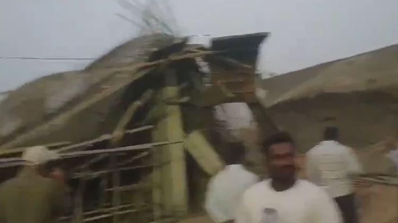 కుప్పకూలిన గ్రీన్ ఫీల్డ్ హైవే వంతెన.. పలువురి తీవ్రగాయాలు.. కుప్పకూలిన గ్రీన్ ఫీల్డ్ హైవే వంతెన.. పలువురి తీవ్రగాయాలు..