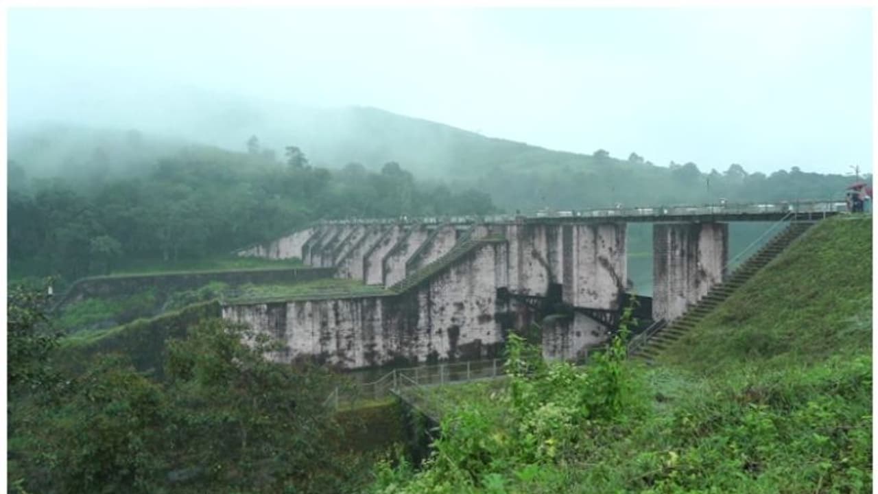 മുല്ലപ്പെരിയാർ സുരക്ഷപരിശോധന; കേരളത്തിന്റെ ആവശ്യം തളളണമെന്ന് തമിഴ്നാട് സുപ്രീം കോടതിയിൽ മുല്ലപ്പെരിയാർ സുരക്ഷപരിശോധന; കേരളത്തിന്റെ ആവശ്യം തളളണമെന്ന് തമിഴ്നാട് സുപ്രീം കോടതിയിൽ
