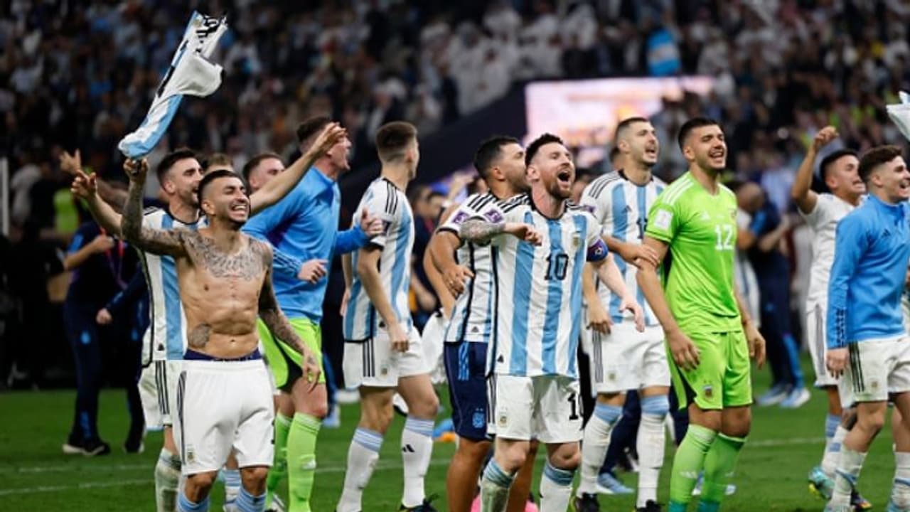 മലപ്പുറത്ത് കളിക്കാന് മെസി വരും; കേരളത്തിലെത്തുക ലോകകപ്പ് ജയിച്ച അർജന്റീന ടീമെന്ന് മന്ത്രി വി അബ്ദുൾ റഹിമാൻ മലപ്പുറത്ത് കളിക്കാന് മെസി വരും; കേരളത്തിലെത്തുക ലോകകപ്പ് ജയിച്ച അർജന്റീന ടീമെന്ന് മന്ത്രി വി അബ്ദുൾ റഹിമാൻ