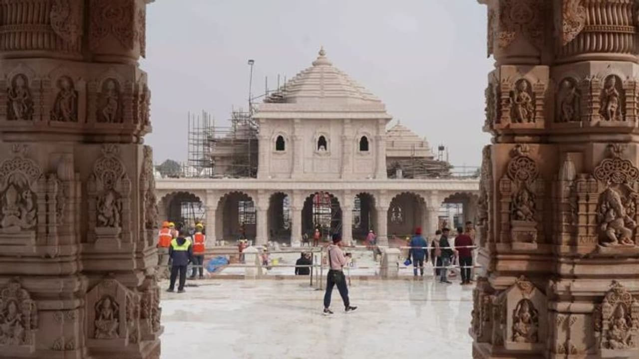 அயோத்தி ராமர் கோயில் பிரதிஷ்டை.. ஜனவரி 22 அன்று எந்தெந்த மாநில பள்ளி அலுவலகங்கள் விடுமுறை தெரியுமா? அயோத்தி ராமர் கோயில் பிரதிஷ்டை.. ஜனவரி 22 அன்று எந்தெந்த மாநில பள்ளி அலுவலகங்கள் விடுமுறை தெரியுமா?