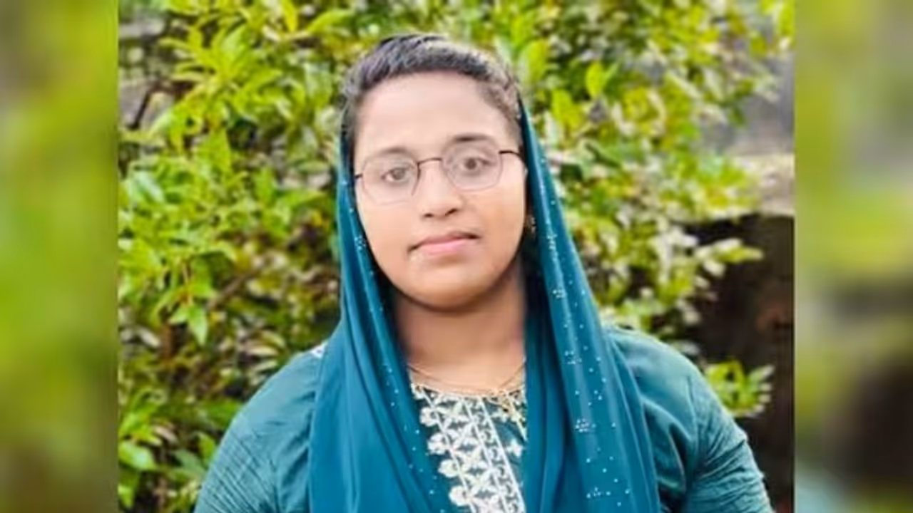 യുവതിയുടെ ആത്മഹത്യ: ഭര്തൃപിതാവ് ഉപദ്രവിക്കുന്ന വിവരം ഭര്ത്താവിന് അറിയാമായിരുന്നുവെന്ന് ബന്ധു യുവതിയുടെ ആത്മഹത്യ: ഭര്തൃപിതാവ് ഉപദ്രവിക്കുന്ന വിവരം ഭര്ത്താവിന് അറിയാമായിരുന്നുവെന്ന് ബന്ധു