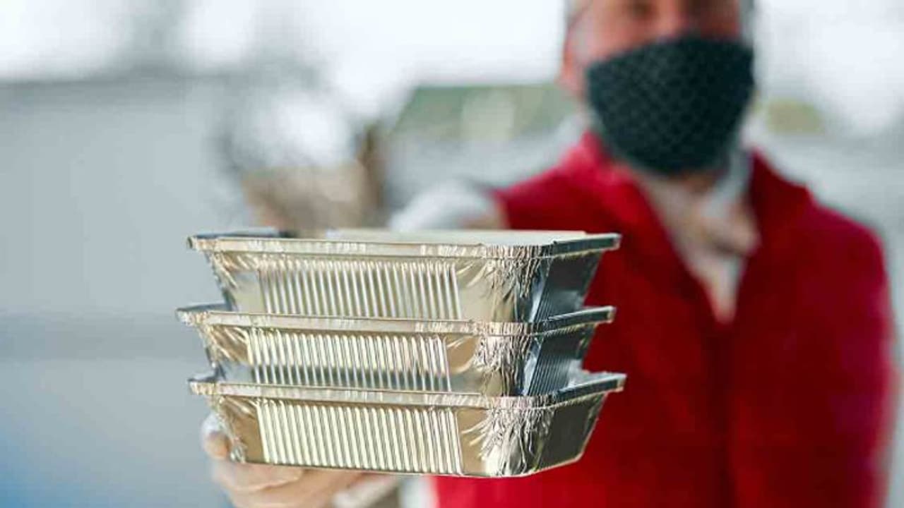 പാഴ്സലില്‍ ഭക്ഷണം തയാറാക്കിയ സമയം രേഖപ്പെടുത്താനാകില്ല,അപ്രായോഗികമെന്ന്ഹോട്ടൽ ആന്‍റ് റെസ്റ്റോറന്‍റ്അസോസിയേഷന്‍